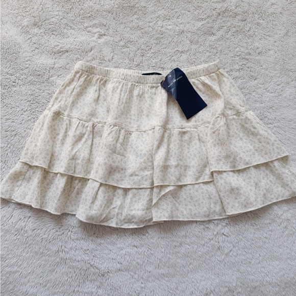 Brandy Melville Dresses & Skirts - Brandy melville floral skirt